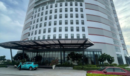 Cho thuê căn hộ biển cách Sân Bay Quốc Tế Cam Ranh chỉ 5 phút, full dịch vụ giá