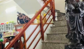  NHÀ 2 MÊ  BTKC – KIỆT NHỰA Ô TÔ – NGUYỄN PHAN VINH- 130m² –Ngang 5m - Nở Hậu