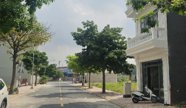 ️️ Nhà Sổ Hồng riêng Khu dân cư đẳng cấp phường bình chuẩn thuận an Bình Dương
