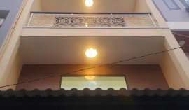 Top nhà xinh rẻ 4 x 10.5m 1 trệt 4 lầu Âu Dương Lân Q8 TP.HCM
