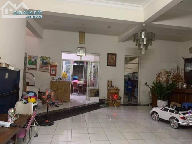 TRUNG TÂM THẢO ĐIỀN- LÔ GÓC KINH DOANH- THÍCH HỢP LÀM VĂN PHÒNG, CAO ỐC  
