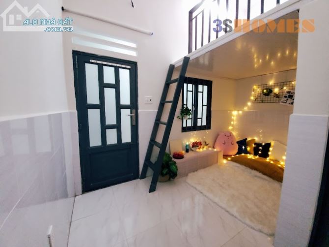 Chính chủ cần bán căn nhà vừa hoàn thiện, sổ hồng trao tay