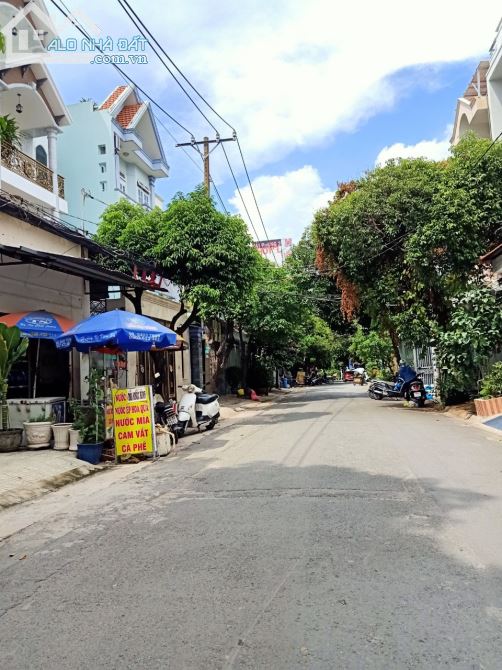 Bán gấp căn nhà Góc hẻm thông ô tô sầm uất đường Lê Văn Thọ, DT 4,6 x 18,5m; 2 lầu. Giá 7,
